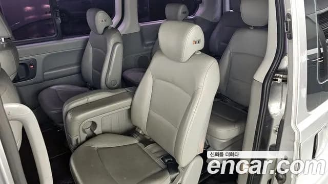 2018 Hyundai Grand Starex 12-Seater Wagon Sold VIN KMJWA37KBJU944977 – photo 13 2018 Hyundai Grand Starex 12-Seater Wagon Sold VIN KMJWA37KBJU944977 – photo 13