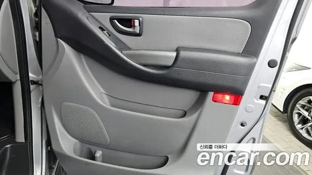 2018 Hyundai Grand Starex 12-Seater Wagon Sold VIN KMJWA37KBJU952297 – engine bay 2018 Hyundai Grand Starex 12-Seater Wagon Sold VIN KMJWA37KBJU952297 – engine bay