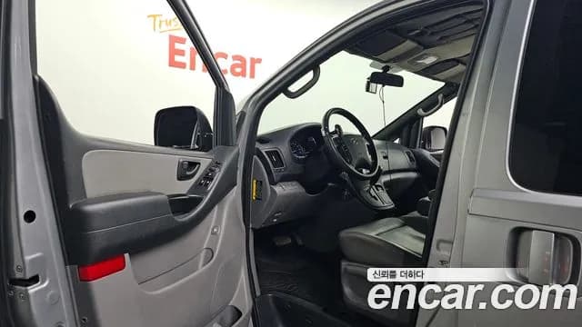 2018 Hyundai Grand Starex 12-Seater Wagon Sold VIN KMJWA37KBJU968568 – photo 11 2018 Hyundai Grand Starex 12-Seater Wagon Sold VIN KMJWA37KBJU968568 – photo 11