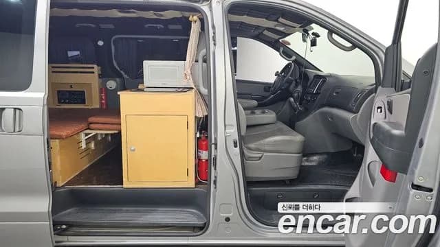 2018 Hyundai Grand Starex 12-Seater Wagon Sold VIN KMJWA37KBJU968568 – photo 12 2018 Hyundai Grand Starex 12-Seater Wagon Sold VIN KMJWA37KBJU968568 – photo 12