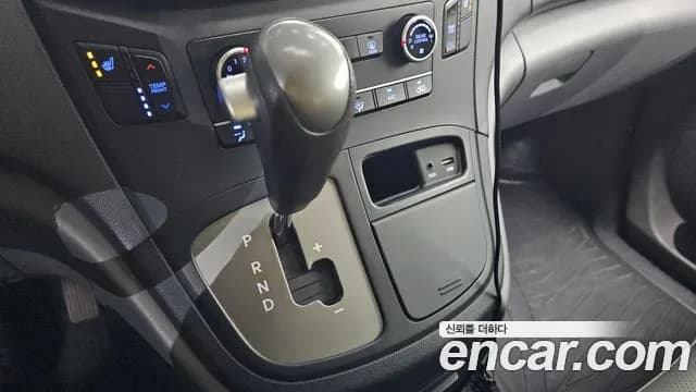 2018 Hyundai Grand Starex 12-Seater Wagon Sold VIN KMJWA37KBJU968568 – photo 14 2018 Hyundai Grand Starex 12-Seater Wagon Sold VIN KMJWA37KBJU968568 – photo 14