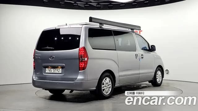 2018 Hyundai Grand Starex 12-Seater Wagon Sold VIN KMJWA37KBJU968568 – photo 15 2018 Hyundai Grand Starex 12-Seater Wagon Sold VIN KMJWA37KBJU968568 – photo 15