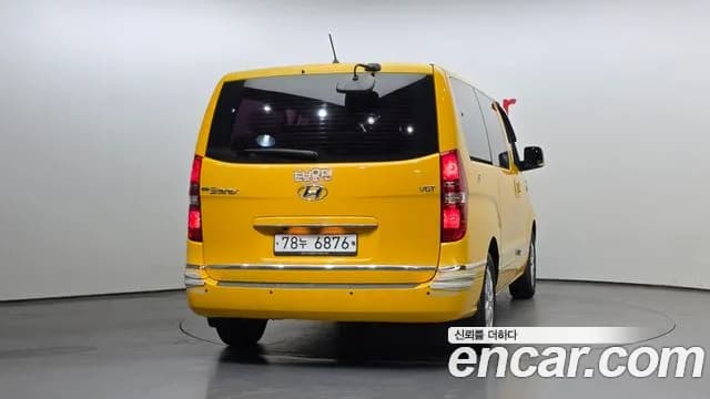 2018 Hyundai The New Grand Starex Wagon 12-Seater Sold VIN KMJWA37KBJU974477 – dashboard 2018 Hyundai The New Grand Starex Wagon 12-Seater Sold VIN KMJWA37KBJU974477 – dashboard