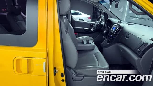 2018 Hyundai The New Grand Starex Wagon 12-Seater Sold VIN KMJWA37KBJU974477 – photo 11 2018 Hyundai The New Grand Starex Wagon 12-Seater Sold VIN KMJWA37KBJU974477 – photo 11