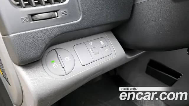 2018 Hyundai The New Grand Starex Wagon 12-Seater Sold VIN KMJWA37KBJU974477 – photo 16 2018 Hyundai The New Grand Starex Wagon 12-Seater Sold VIN KMJWA37KBJU974477 – photo 16