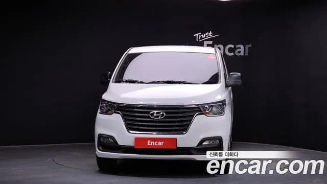 2018 Hyundai The New Grand Starex Wagon 12-Seater Sold VIN KMJWA37KBJU985998 – front exterior 2018 Hyundai The New Grand Starex Wagon 12-Seater Sold VIN KMJWA37KBJU985998 – front exterior