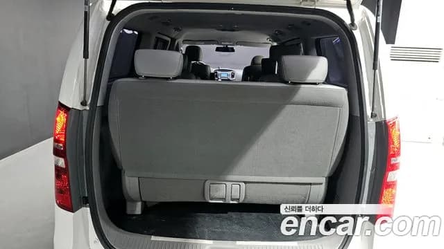 2018 Hyundai The New Grand Starex Wagon 12-Seater Sold VIN KMJWA37KBJU985998 – exterior detail 2018 Hyundai The New Grand Starex Wagon 12-Seater Sold VIN KMJWA37KBJU985998 – exterior detail