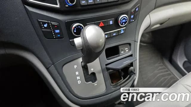 2018 Hyundai The New Grand Starex Wagon 12-Seater Sold VIN KMJWA37KBJU985998 – photo 17 2018 Hyundai The New Grand Starex Wagon 12-Seater Sold VIN KMJWA37KBJU985998 – photo 17