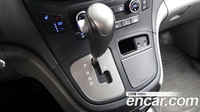 2018 Hyundai The New Grand Starex Wagon 12-Seater Sold VIN KMJWA37KBJU988237 – odometer reading 2018 Hyundai The New Grand Starex Wagon 12-Seater Sold VIN KMJWA37KBJU988237 – odometer reading