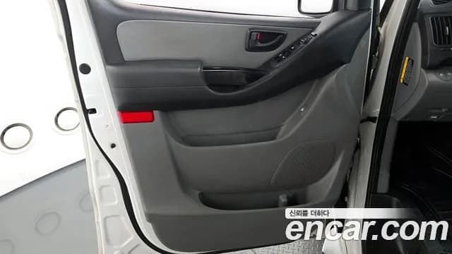 2018 Hyundai The New Grand Starex Wagon 12-Seater Sold VIN KMJWA37KBJU988237 – photo 13 2018 Hyundai The New Grand Starex Wagon 12-Seater Sold VIN KMJWA37KBJU988237 – photo 13