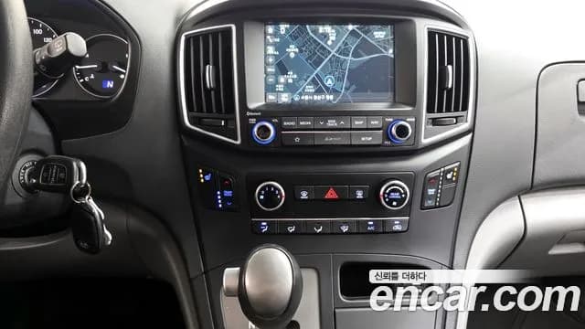 2018 Hyundai The New Grand Starex Wagon 12-Seater Sold VIN KMJWA37KBJU988237 – photo 27 2018 Hyundai The New Grand Starex Wagon 12-Seater Sold VIN KMJWA37KBJU988237 – photo 27