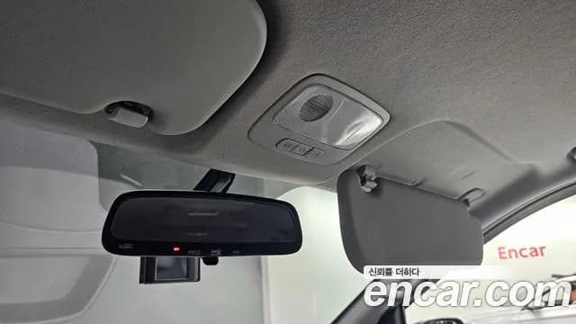2019 Hyundai The New Grand Starex Wagon 11-Seater Sold VIN KMJWA37KBKU001403 – photo 25 2019 Hyundai The New Grand Starex Wagon 11-Seater Sold VIN KMJWA37KBKU001403 – photo 25