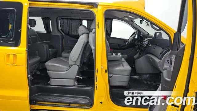 2019 Hyundai The New Grand Starex School Bus Sold VIN KMJWA37KBKU006168 – dashboard 2019 Hyundai The New Grand Starex School Bus Sold VIN KMJWA37KBKU006168 – dashboard
