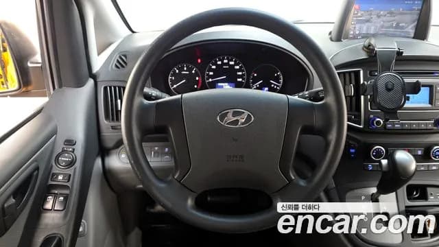 2019 Hyundai The New Grand Starex Wagon 12-Seater Sold VIN KMJWA37KBKU013875 – dashboard 2019 Hyundai The New Grand Starex Wagon 12-Seater Sold VIN KMJWA37KBKU013875 – dashboard