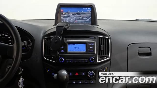 2019 Hyundai The New Grand Starex Wagon 12-Seater Sold VIN KMJWA37KBKU013875 – photo 14 2019 Hyundai The New Grand Starex Wagon 12-Seater Sold VIN KMJWA37KBKU013875 – photo 14
