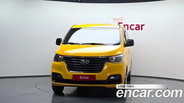 2019 Hyundai The New Grand Starex Wagon 12-Seater Sold VIN KMJWA37KBKU013875 – photo 16 2019 Hyundai The New Grand Starex Wagon 12-Seater Sold VIN KMJWA37KBKU013875 – photo 16