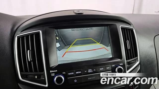 2019 Hyundai The New Grand Starex Wagon 12-Seater Sold VIN KMJWA37KBKU016260 – side profile 2019 Hyundai The New Grand Starex Wagon 12-Seater Sold VIN KMJWA37KBKU016260 – side profile