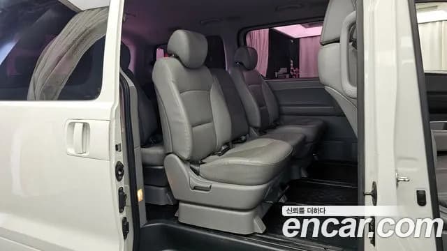 2019 Hyundai The New Grand Starex Wagon 12-Seater Sold VIN KMJWA37KBKU016260 – photo 30 2019 Hyundai The New Grand Starex Wagon 12-Seater Sold VIN KMJWA37KBKU016260 – photo 30