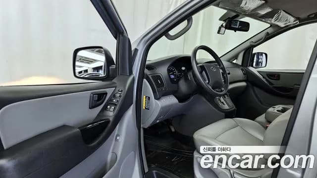 2019 Hyundai The New Grand Starex Wagon 12-Seater Sold VIN KMJWA37KBKU026633 – photo 18 2019 Hyundai The New Grand Starex Wagon 12-Seater Sold VIN KMJWA37KBKU026633 – photo 18