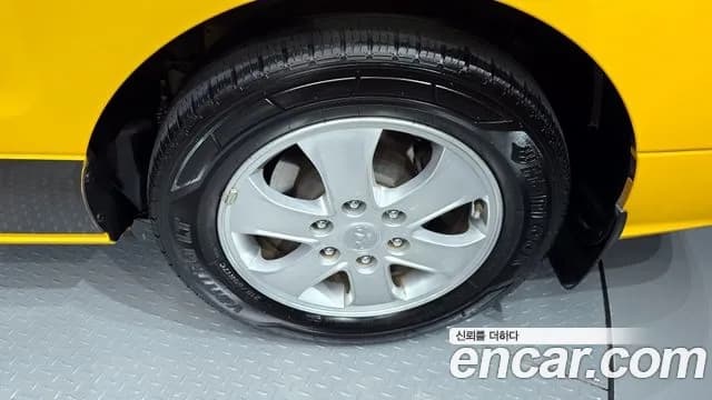 2019 Hyundai The New Grand Starex School Bus Sold VIN KMJWA37KBKU044581 – photo 12 2019 Hyundai The New Grand Starex School Bus Sold VIN KMJWA37KBKU044581 – photo 12