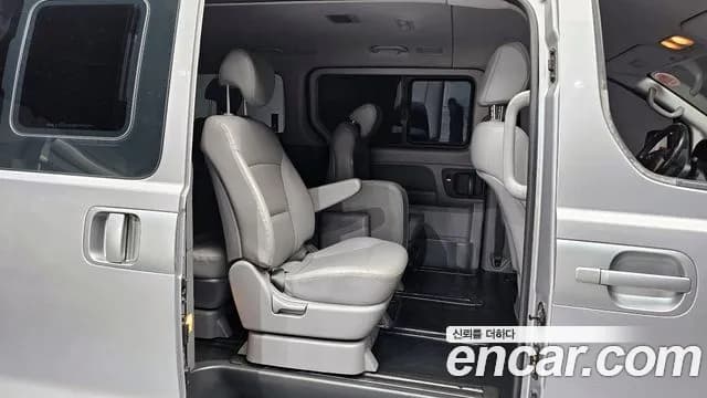 2019 Hyundai The New Grand Starex Wagon 11-Seater Sold VIN KMJWA37KBKU046664 – photo 13 2019 Hyundai The New Grand Starex Wagon 11-Seater Sold VIN KMJWA37KBKU046664 – photo 13