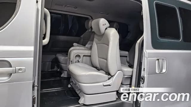 2019 Hyundai The New Grand Starex Wagon 11-Seater Sold VIN KMJWA37KBKU046664 – photo 24 2019 Hyundai The New Grand Starex Wagon 11-Seater Sold VIN KMJWA37KBKU046664 – photo 24