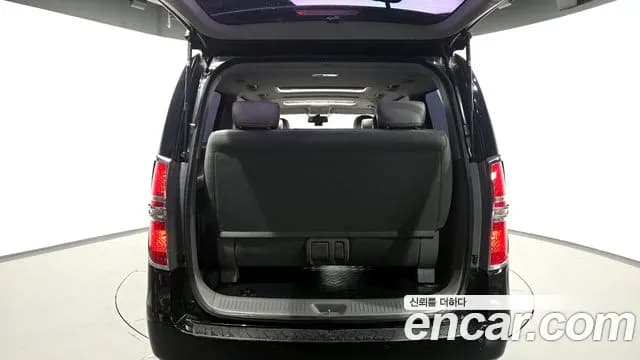 2019 Hyundai The New Grand Starex Wagon 12-Seater Sold VIN KMJWA37KBKU055895 – engine bay 2019 Hyundai The New Grand Starex Wagon 12-Seater Sold VIN KMJWA37KBKU055895 – engine bay
