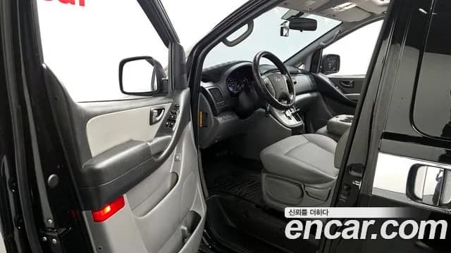 2019 Hyundai The New Grand Starex Wagon 12-Seater Sold VIN KMJWA37KBKU055895 – undercarriage 2019 Hyundai The New Grand Starex Wagon 12-Seater Sold VIN KMJWA37KBKU055895 – undercarriage
