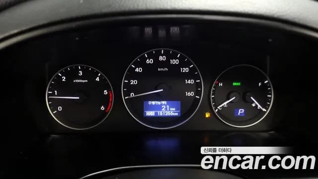2019 Hyundai The New Grand Starex Wagon 12-Seater Sold VIN KMJWA37KBKU055895 – photo 11 2019 Hyundai The New Grand Starex Wagon 12-Seater Sold VIN KMJWA37KBKU055895 – photo 11