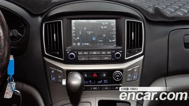2019 Hyundai The New Grand Starex Wagon 12-Seater Sold VIN KMJWA37KBKU055895 – photo 14 2019 Hyundai The New Grand Starex Wagon 12-Seater Sold VIN KMJWA37KBKU055895 – photo 14