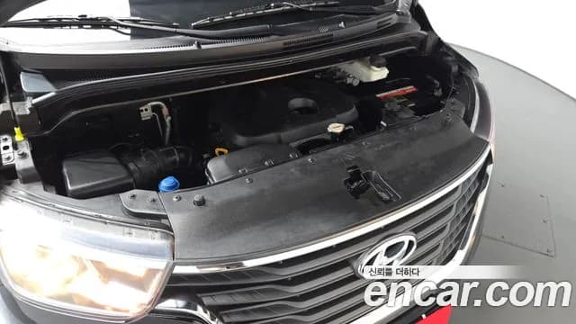 2019 Hyundai The New Grand Starex Wagon 12-Seater Sold VIN KMJWA37KBKU068320 – engine bay 2019 Hyundai The New Grand Starex Wagon 12-Seater Sold VIN KMJWA37KBKU068320 – engine bay