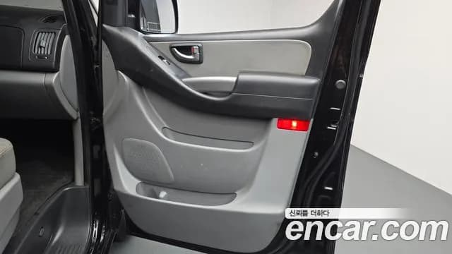 2019 Hyundai The New Grand Starex Wagon 12-Seater Sold VIN KMJWA37KBKU068320 – photo 12 2019 Hyundai The New Grand Starex Wagon 12-Seater Sold VIN KMJWA37KBKU068320 – photo 12