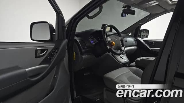 2019 Hyundai The New Grand Starex Wagon 12-Seater Sold VIN KMJWA37KBKU068320 – photo 17 2019 Hyundai The New Grand Starex Wagon 12-Seater Sold VIN KMJWA37KBKU068320 – photo 17