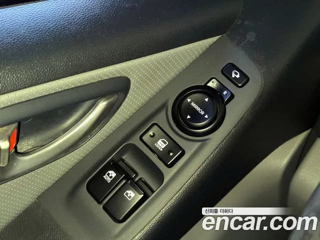 2019 Hyundai The New Grand Starex Wagon 12-Seater Sold VIN KMJWA37KBKU079137 – photo 15 2019 Hyundai The New Grand Starex Wagon 12-Seater Sold VIN KMJWA37KBKU079137 – photo 15