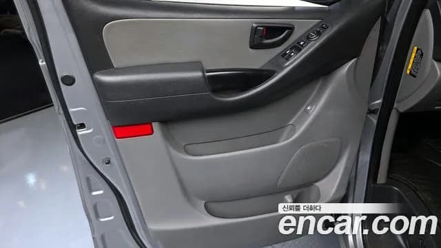 2019 Hyundai The New Grand Starex Wagon 12-Seater Sold VIN KMJWA37KBKU082998 – interior seats 2019 Hyundai The New Grand Starex Wagon 12-Seater Sold VIN KMJWA37KBKU082998 – interior seats