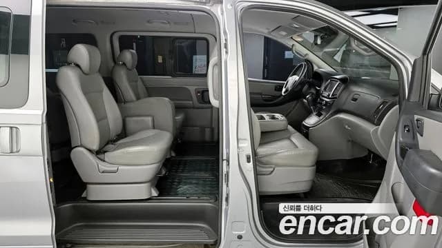 2019 Hyundai The New Grand Starex Wagon 12-Seater Sold VIN KMJWA37KBKU082998 – photo 15 2019 Hyundai The New Grand Starex Wagon 12-Seater Sold VIN KMJWA37KBKU082998 – photo 15