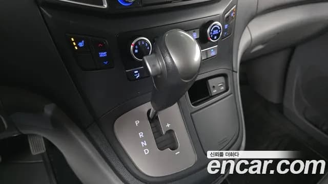 2019 Hyundai The New Grand Starex Wagon 12-Seater Sold VIN KMJWA37KBKU082998 – photo 21 2019 Hyundai The New Grand Starex Wagon 12-Seater Sold VIN KMJWA37KBKU082998 – photo 21