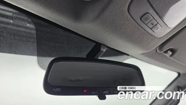 2019 Hyundai The New Grand Starex Wagon 12-Seater Sold VIN KMJWA37KBKU082998 – photo 26 2019 Hyundai The New Grand Starex Wagon 12-Seater Sold VIN KMJWA37KBKU082998 – photo 26