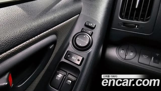 2019 Hyundai The New Grand Starex Wagon 12-Seater Sold VIN KMJWA37KBKU083515 – photo 12 2019 Hyundai The New Grand Starex Wagon 12-Seater Sold VIN KMJWA37KBKU083515 – photo 12