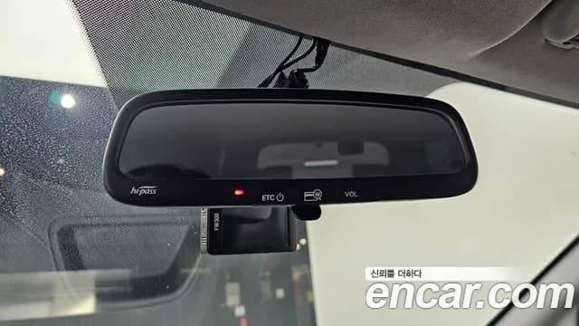 2019 Hyundai The New Grand Starex Wagon 12-Seater Sold VIN KMJWA37KBKU083515 – photo 16 2019 Hyundai The New Grand Starex Wagon 12-Seater Sold VIN KMJWA37KBKU083515 – photo 16