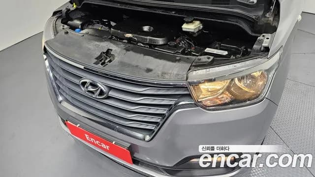 2019 Hyundai The New Grand Starex Wagon 12-Seater Sold VIN KMJWA37KBKU083515 – photo 18 2019 Hyundai The New Grand Starex Wagon 12-Seater Sold VIN KMJWA37KBKU083515 – photo 18