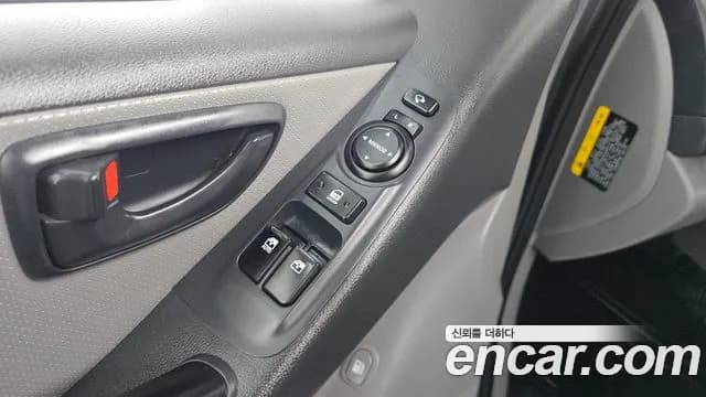 2019 Hyundai The New Grand Starex Wagon 12-Seater Sold VIN KMJWA37KBKU087851 – exterior detail 2019 Hyundai The New Grand Starex Wagon 12-Seater Sold VIN KMJWA37KBKU087851 – exterior detail