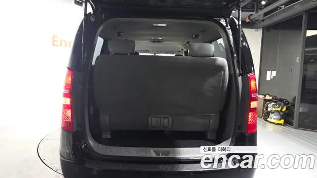 2019 Hyundai The New Grand Starex Wagon 12-Seater Sold VIN KMJWA37KBKU104919 – front exterior 2019 Hyundai The New Grand Starex Wagon 12-Seater Sold VIN KMJWA37KBKU104919 – front exterior