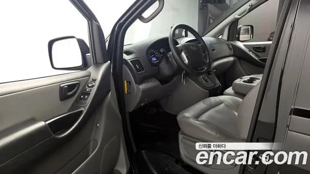 2019 Hyundai The New Grand Starex Wagon 12-Seater Sold VIN KMJWA37KBKU104919 – photo 18 2019 Hyundai The New Grand Starex Wagon 12-Seater Sold VIN KMJWA37KBKU104919 – photo 18