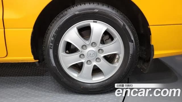 2019 Hyundai The New Grand Starex School Bus Sold VIN KMJWA37KBKU998892 – photo 26 2019 Hyundai The New Grand Starex School Bus Sold VIN KMJWA37KBKU998892 – photo 26