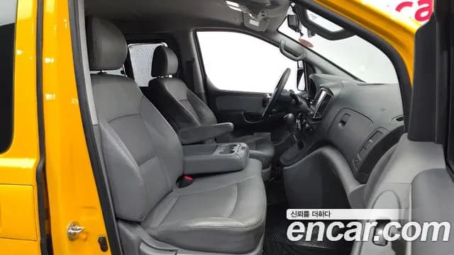 2020 Hyundai The New Grand Starex School Bus Sold VIN KMJWA37KBLU135180 – photo 17 2020 Hyundai The New Grand Starex School Bus Sold VIN KMJWA37KBLU135180 – photo 17