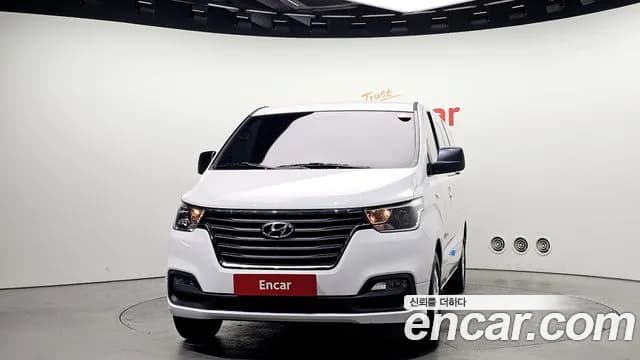 2021 Hyundai The New Grand Starex Wagon 12-Seater Sold VIN KMJWA37KBMU151654 – rear exterior 2021 Hyundai The New Grand Starex Wagon 12-Seater Sold VIN KMJWA37KBMU151654 – rear exterior