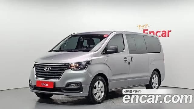 2021 Hyundai The New Grand Starex Wagon 12-Seater Sold VIN KMJWA37KBMU183088 – exterior detail 2021 Hyundai The New Grand Starex Wagon 12-Seater Sold VIN KMJWA37KBMU183088 – exterior detail