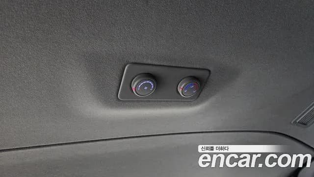 2021 Hyundai The New Grand Starex Wagon 12-Seater Sold VIN KMJWA37KBMU183088 – photo 14 2021 Hyundai The New Grand Starex Wagon 12-Seater Sold VIN KMJWA37KBMU183088 – photo 14