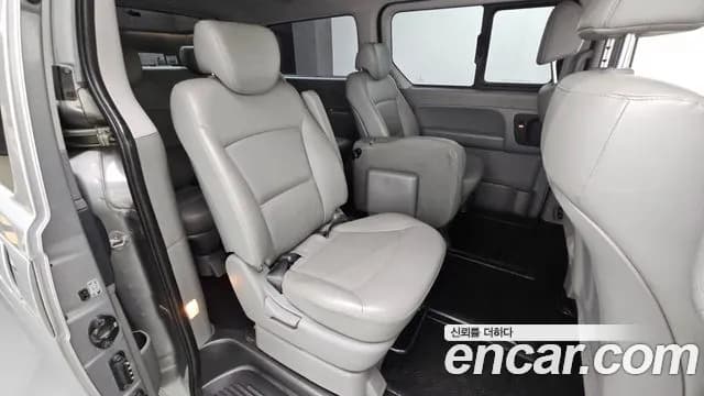 2021 Hyundai The New Grand Starex Wagon 12-Seater Sold VIN KMJWA37KBMU183088 – photo 18 2021 Hyundai The New Grand Starex Wagon 12-Seater Sold VIN KMJWA37KBMU183088 – photo 18